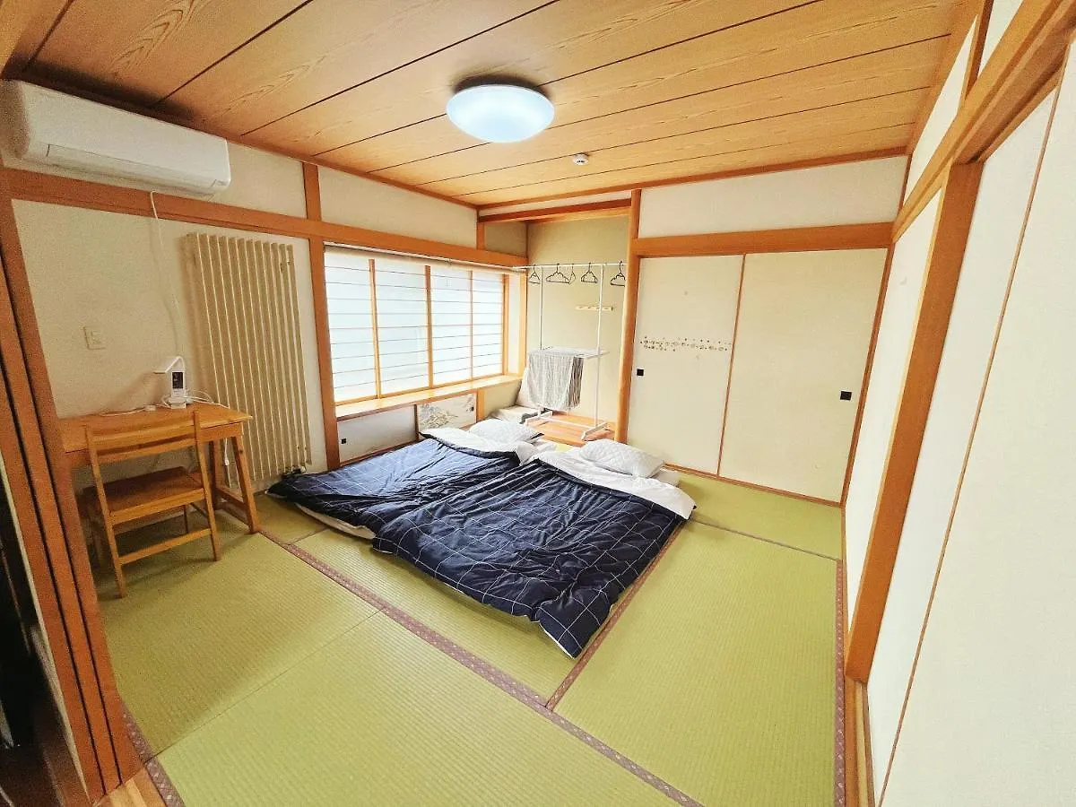 Lucky House 札幌民宿 Homestay Sapporo